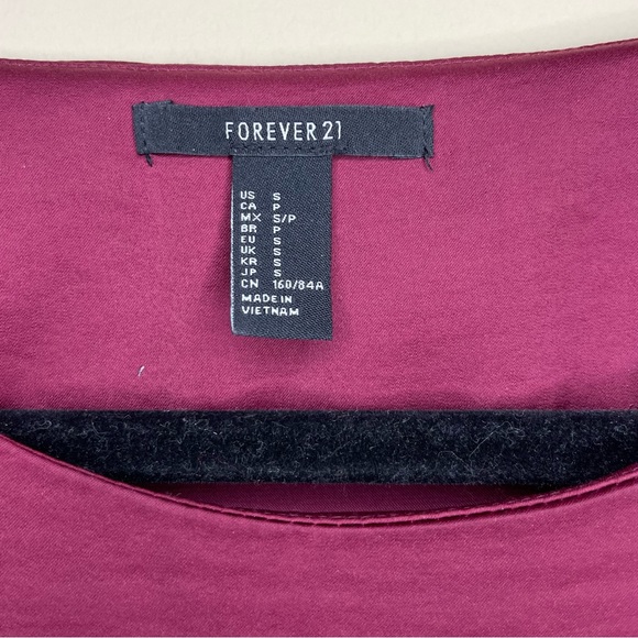 Silk Cranberry Cropped Blouse - Picture 2 of 3